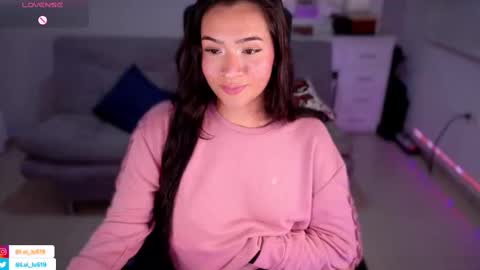 Luisa    online show from February 2025 04:14:02 AM