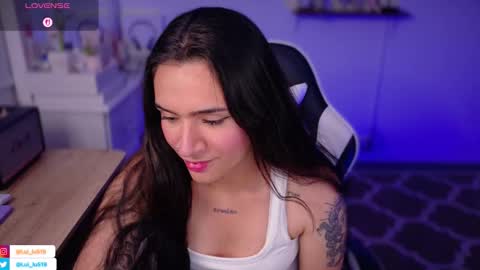 Luisa    online show from December 2025 02:54:02 AM