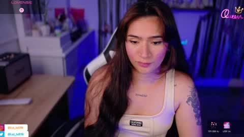 Luisa    online show from April 2026 09:56:01 PM