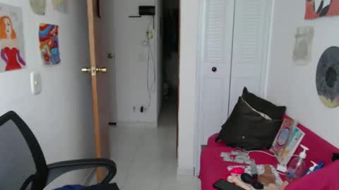 Nana Bela  online show from October 2025 08:09:02 PM