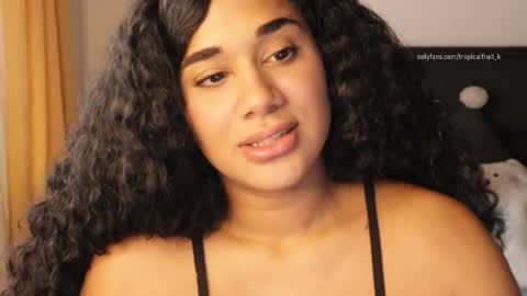 You want to talk to me more personal follow me in My Channel VIP  50 the discount       online show from December 2025 09:11:02 PM