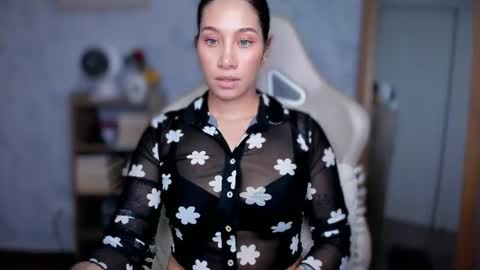 Snapshot of soytulu_ chatting on June 2026 11:18:02 PM brisa s online show from June 2026 11:18:02 PM
