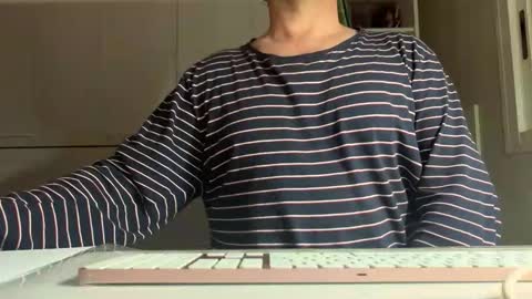 Snapshot of spa_eng chatting on January 2026 01:42:02 AM SPA ENG online show from January 2026 01:42:02 AM