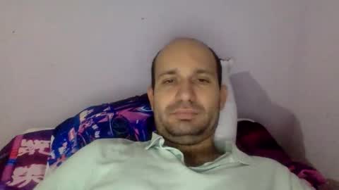 Snaiky online show from November 2025 03:16:01 PM