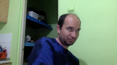 Snapshot of sparei7 chatting on April 2026 08:34:02 PM Snaiky online show from April 2026 08:34:02 PM