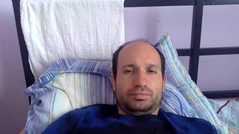 Snapshot of sparei7 chatting on April 2026 10:30:02 AM Snaiky online show from April 2026 10:30:02 AM