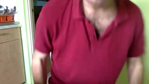 Snapshot of sparei7 chatting on May 2026 01:05:02 PM Snaiky online show from May 2026 01:05:02 PM