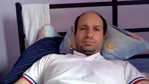 Snapshot of sparei7 chatting on May 2026 02:45:01 PM Snaiky online show from May 2026 02:45:01 PM