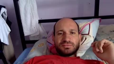 Snapshot of sparei7 chatting on May 2026 09:17:02 AM Snaiky online show from May 2026 09:17:02 AM