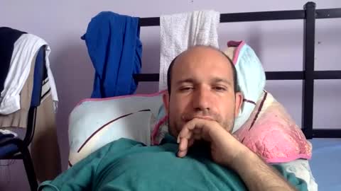Snapshot of sparei7 chatting on June 2026 09:22:01 AM Snaiky online show from June 2026 09:22:01 AM