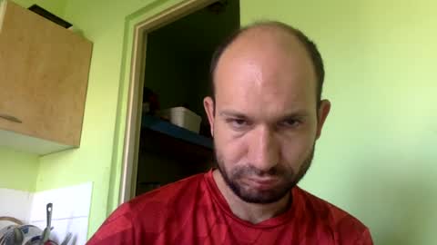 Snapshot of sparei7 chatting on July 2026 10:43:01 AM Snaiky online show from July 2026 10:43:01 AM