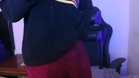 Tip 1 token  Follow me on instagram  Sparkle pinuppp online show from January 2025 04:06:01 PM