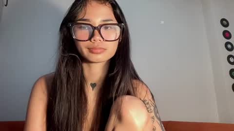 Sparkle online show from June 2026 09:52:02 PM