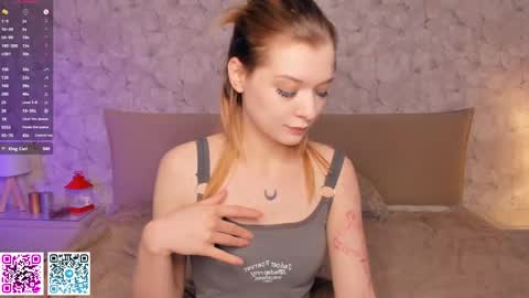 Snapshot of sparkly_k chatting on April 2026 04:26:01 AM Kate online show from April 2026 04:26:01 AM