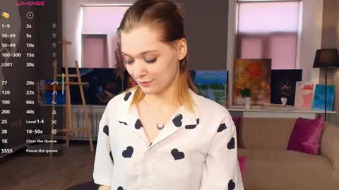 Snapshot of sparkly_k chatting on June 2026 09:14:01 AM Kate online show from June 2026 09:14:01 AM