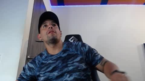     online show from February 2025 06:04:01 AM