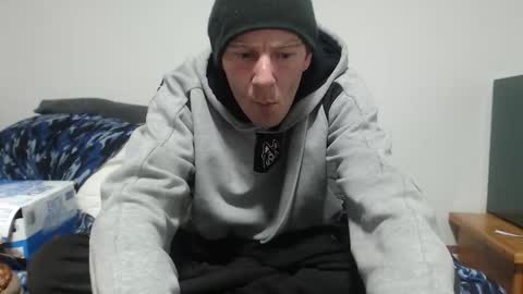 Snapshot of spazzy2 chatting on November 2025 07:59:02 PM spazzy2 online show from November 2025 07:59:02 PM