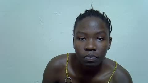 Snapshot of spicy_kittie chatting on May 2026 06:03:01 PM Kittle online show from May 2026 06:03:01 PM
