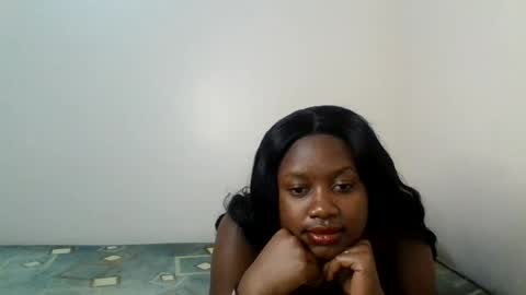 Snapshot of spicy_linna chatting on June 2026 11:28:01 PM Sweet Baib online show from June 2026 11:28:01 PM