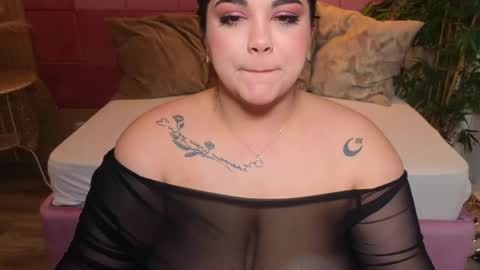 Snapshot of spicycarlaxx chatting on April 2026 07:27:02 PM spicycarlaxx online show from April 2026 07:27:02 PM