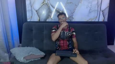 Spider boy online show from May 2026 06:35:02 PM