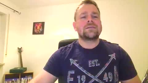 spirit_2706 online show from April 2026 08:31:02 PM