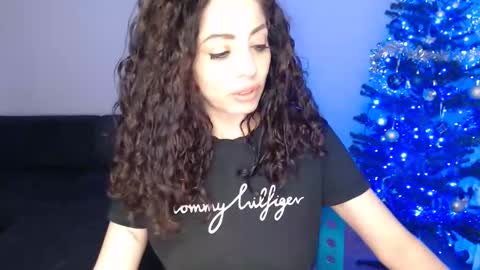 Doll online show from December 2024 10:43:02 PM