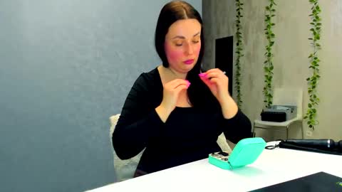 Lilith online show from March 2026 07:07:01 PM