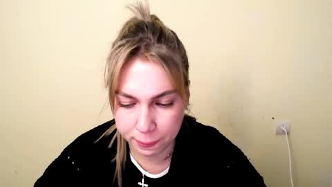 Snapshot of sport_tall_karina chatting on May 2026 07:57:02 AM Karina online show from May 2026 07:57:02 AM