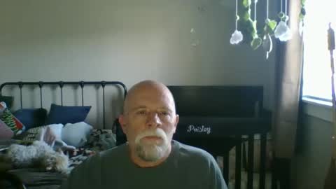 Snapshot of sportfish chatting on December 2024 08:09:01 PM sportfish online show from December 2024 08:09:01 PM