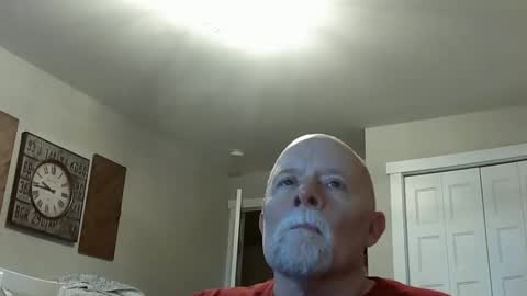 Snapshot of sportfish chatting on December 2025 11:12:01 PM sportfish online show from December 2025 11:12:01 PM