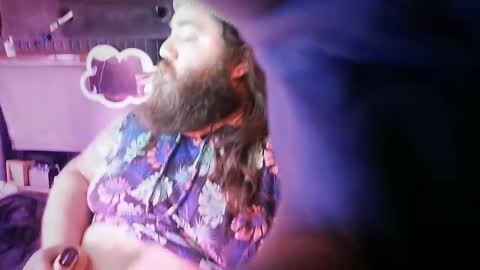 Snapshot of squeaks724 chatting on January 2025 11:41:01 AM Your Pal Squeaks online show from January 2025 11:41:01 AM