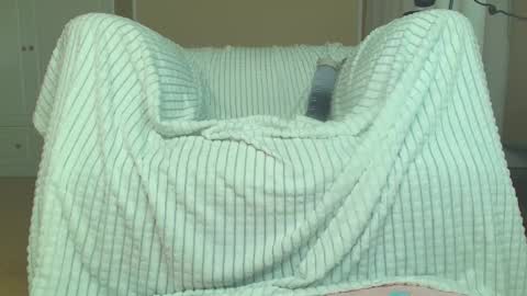 Amelia online show from October 2025 03:01:02 PM