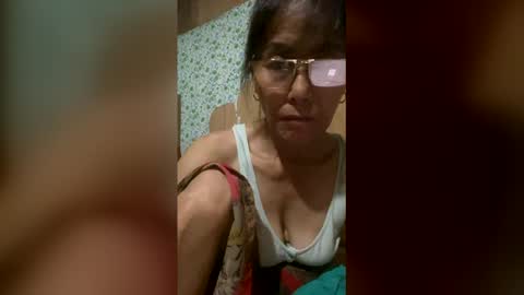 Snapshot of squirt0120 chatting on June 2026 01:44:01 PM squirt0120 online show from June 2026 01:44:01 PM