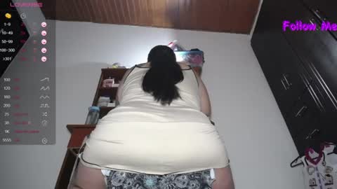 Snapshot of squirtmachinex chatting on June 2026 12:56:02 AM Wanda online show from June 2026 12:56:02 AM