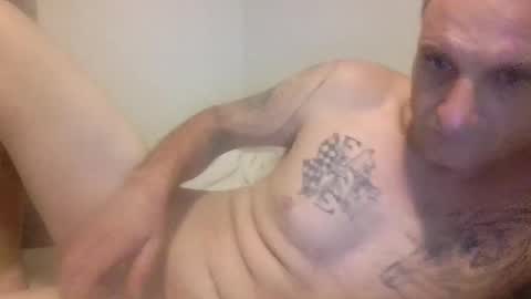 Snapshot of squirtn4mee chatting on September 2025 04:58:02 AM Squirtn4mee online show from September 2025 04:58:02 AM