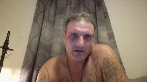 Snapshot of squirtn4mee chatting on October 2025 02:33:01 AM Squirtn4mee online show from October 2025 02:33:01 AM