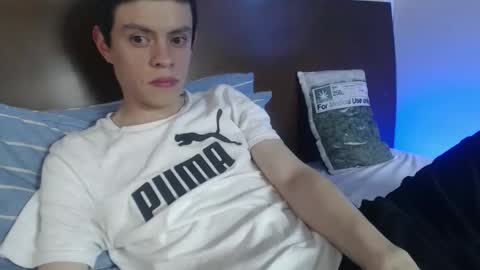 Snapshot of sr_bolaiinas chatting on September 2025 08:24:01 PM sr_bolaiinas online show from September 2025 08:24:01 PM