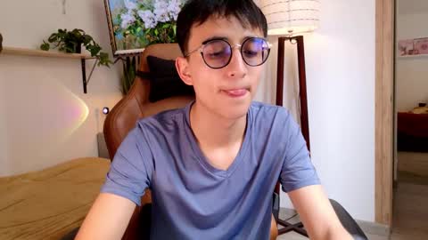 sr_evann online show from March 2026 05:28:01 PM