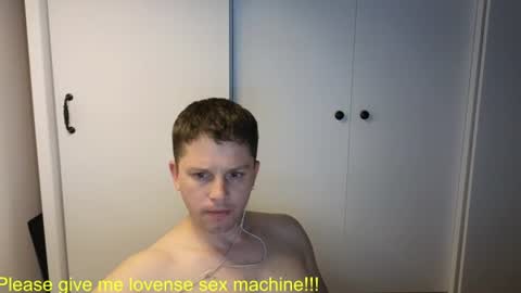 Snapshot of st1vemaster01 chatting on June 2026 01:24:02 PM st1vemaster01 online show from June 2026 01:24:02 PM
