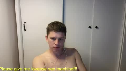 Snapshot of st1vemaster01 chatting on June 2026 03:21:01 PM st1vemaster01 online show from June 2026 03:21:01 PM