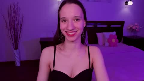 StaceyCutie online show from April 2026 06:23:01 PM