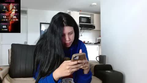 stacy_287 online show from May 2026 04:33:01 PM