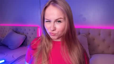Snapshot of stacy_moorexx chatting on June 2026 08:33:02 PM STACY online show from June 2026 08:33:02 PM