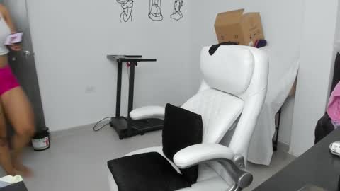 Zulma Yisset online show from March 2026 02:28:02 AM