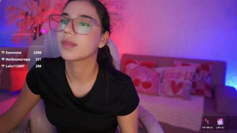 stacycooper_ online show from May 2026 07:19:01 PM