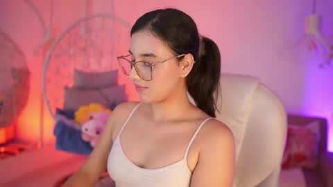 stacycooper_ online show from May 2026 07:11:02 PM