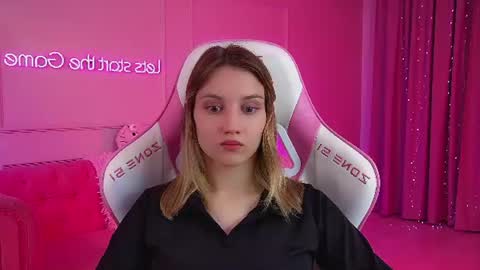 Snapshot of stacyevancesss chatting on June 2026 08:29:02 PM StacyEvances online show from June 2026 08:29:02 PM