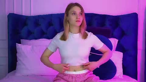 Snapshot of stacyevancesss chatting on June 2026 06:41:01 PM StacyEvances online show from June 2026 06:41:01 PM