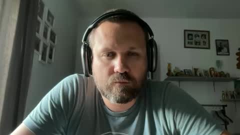 Peter online show from April 2026 05:43:02 PM